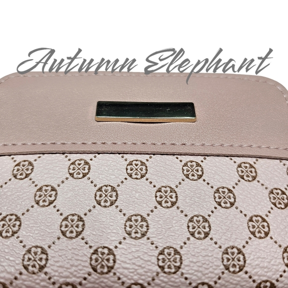 NWT Faux Leather Small Wallet - Picture 2 of 8